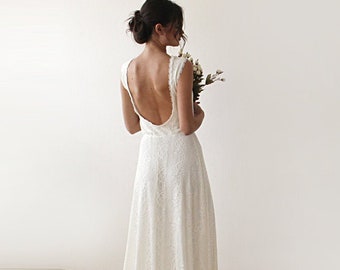 Ivory Sleeveless backless lace dress with train #1180