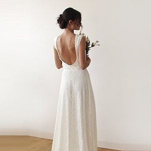 Ivory Sleeveless backless lace dress with train #1180