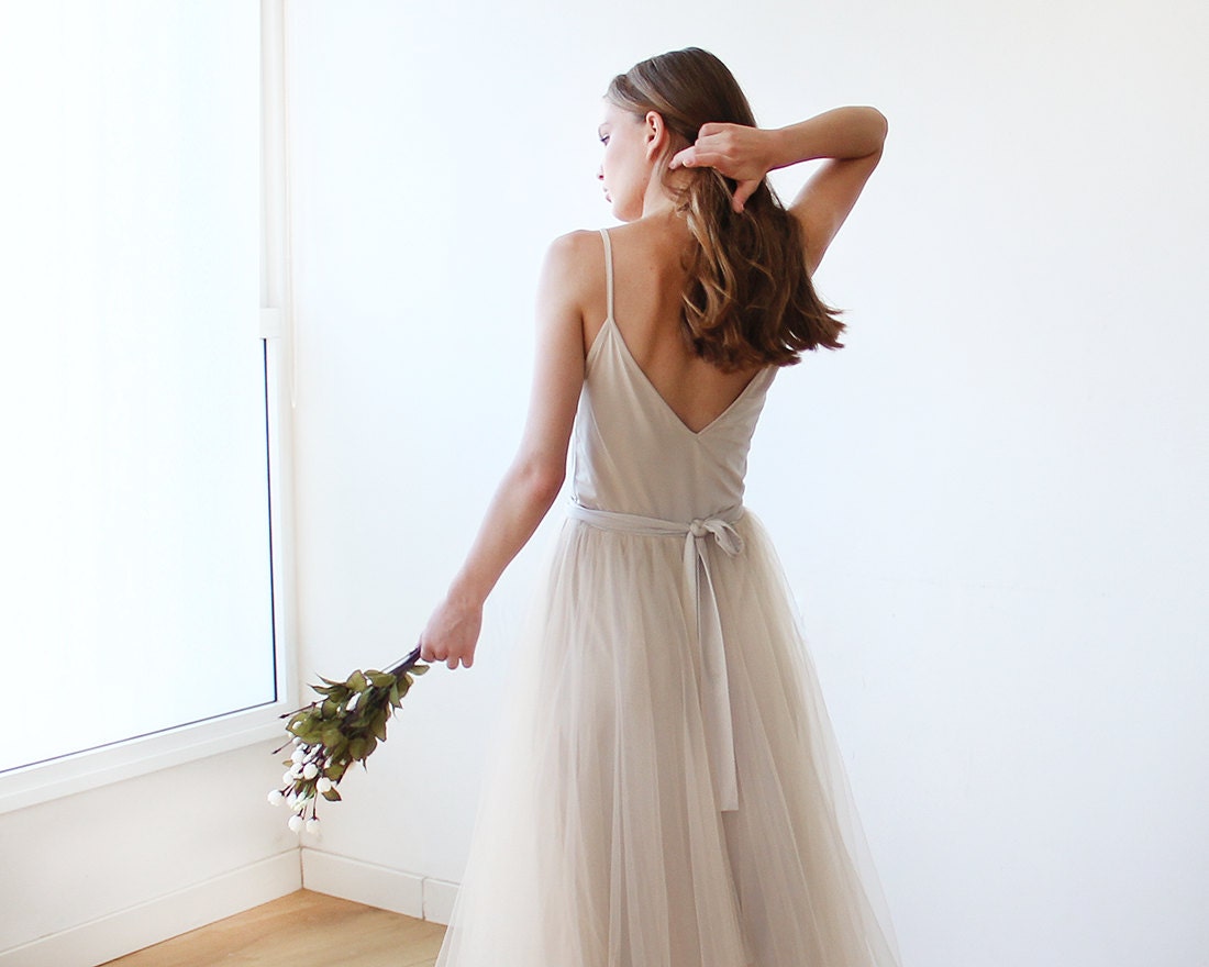 tulle champagne bridesmaid dresses Champagne Tulle A Line Wedding Dresses Sheer Neck Elegant Bridal Gowns  Vestido De Noivas DW235 main image 1