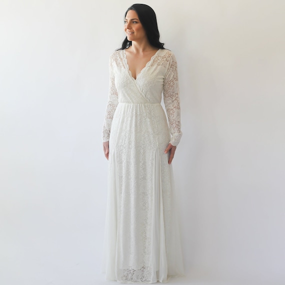 long sleeve lace wedding dress curvy Elegant A Line Lace Wedding Dresses long sleeves Appliqued Bridal Gowns  Plus Size Sweep Train Boho vestido de novia Lace Appliqued Sequins Plus  Size