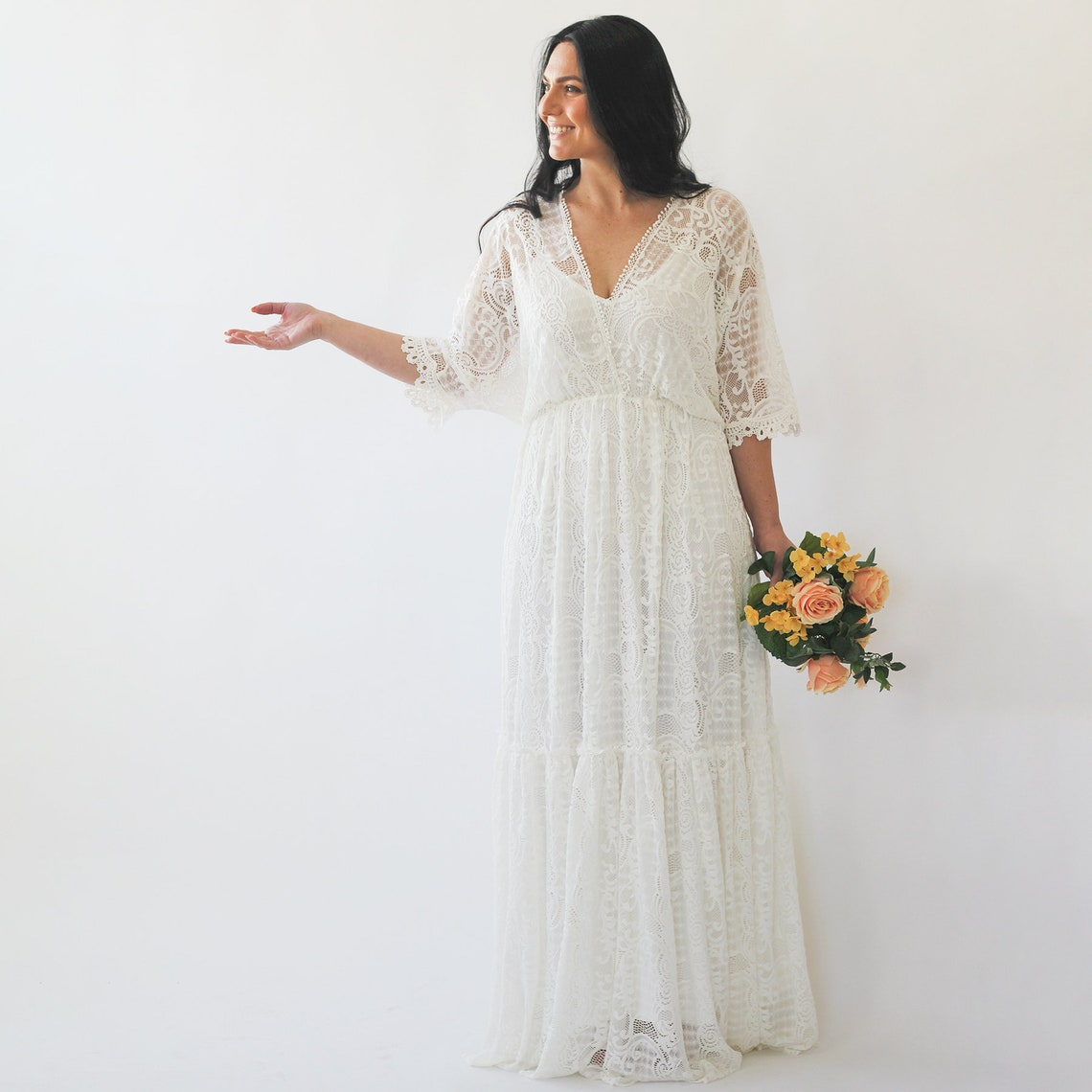 Bestseller Curvy Bohemian ivory bat sleeves lace wedding Dress image 3
