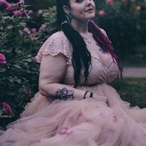 Curvy Rosa Wickelspitze Boho Brautkleid, Schmetterlingsärmel, Pastell Brautkleid 1293 Bild 3