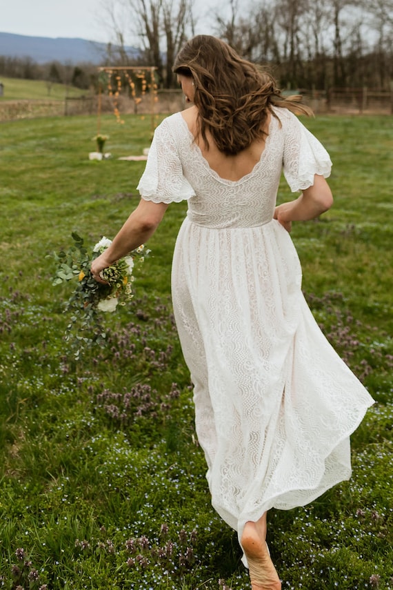 Bestseller Farfalla maniche boho Avorio abito da sposa 1232 | Etsy Italia