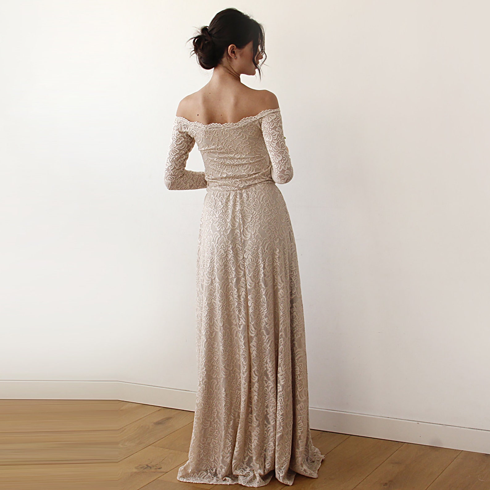 Off-the-Shoulder Pleated Bodycon Floor-length Dress Champagne
