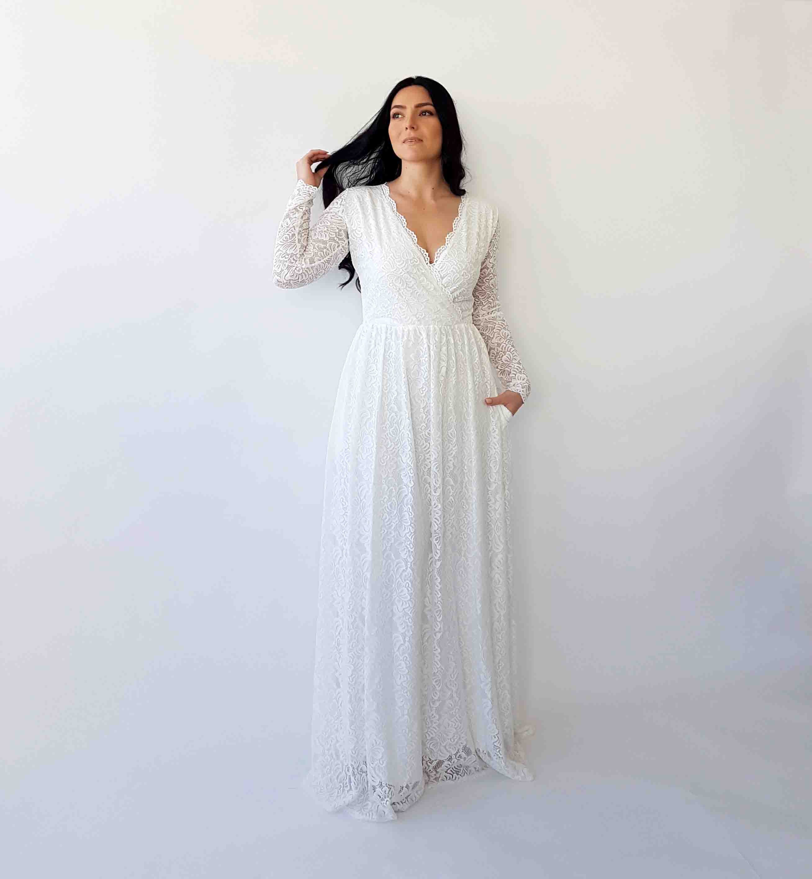 Curvy Ivory Wrap Wedding Dress With ...