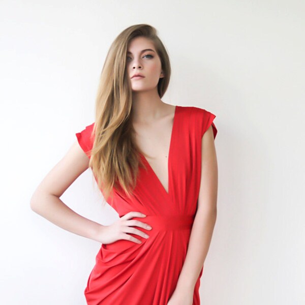 Red formal bridesmaids dress , Knee length bridesmaids gown 1007.
