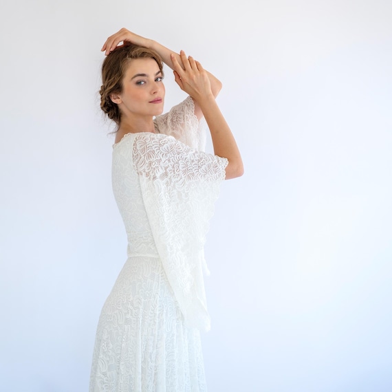 Boho Lace Wedding Dress: Angel Sleeves, High Slit, Vintage Style