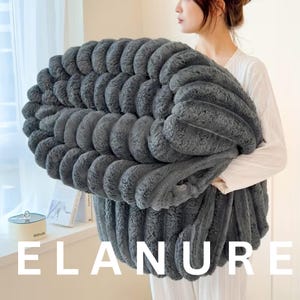Manta suave de forro polar, manta cálida y mullida de piel sintética, manta acogedora de doble cara para cama, sofá o sillón, regalo de decoración para el hogar de otoño e invierno.