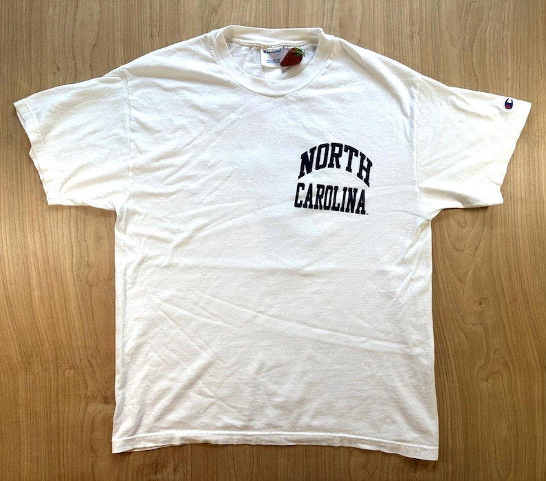 Vintage University of North Carolina tar heels Champion T Shirt size Large white image 1
