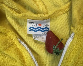 Vintage 80's Jcpenny california Yellow Terry Cloth Beach Coverup large Hood