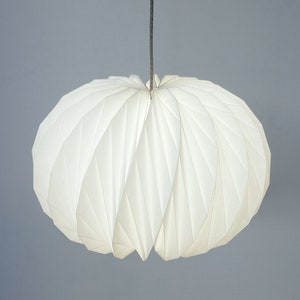 ONNI -   origami lampshade