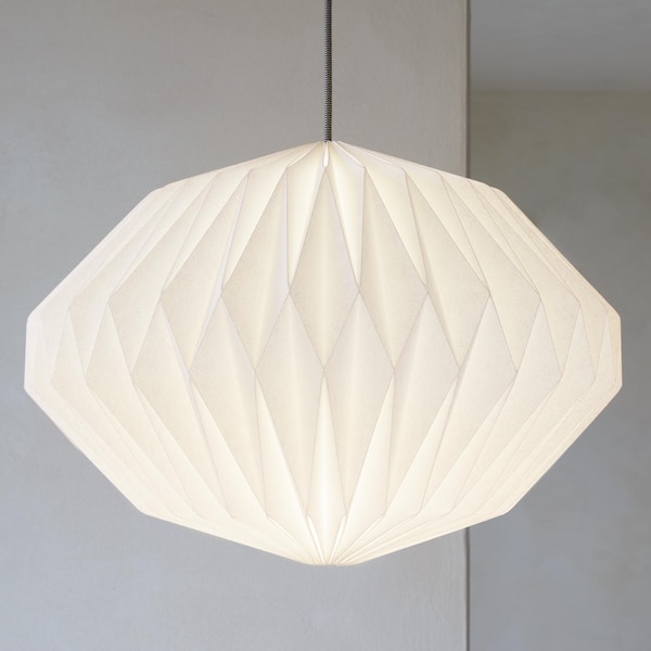 origami lampshade HEAVEN KNOWS /// ULTRA – handfolded paper lamp with a modern design