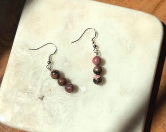Layered Rhodonit Ohrringe: Erdiger Statement Schmuck