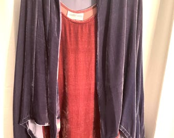 Completo vintage Kimberly Ward composto da top e cardigan in velluto, viola/bordeaux.
