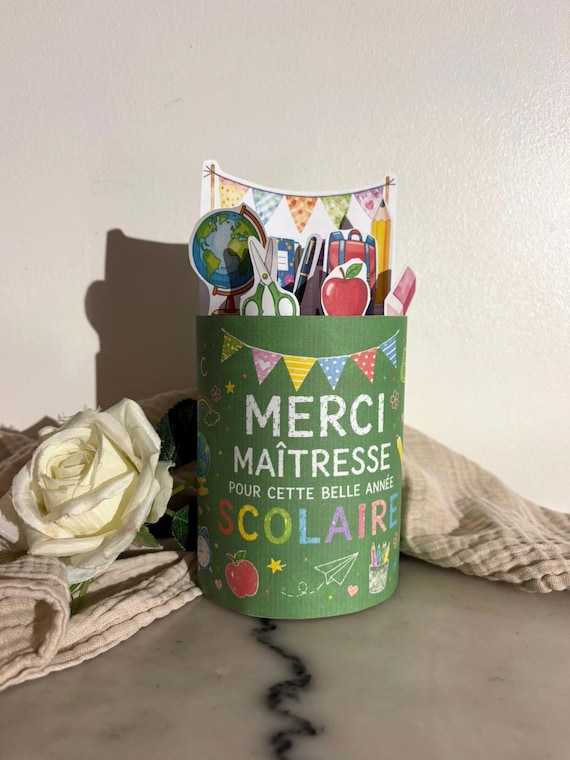 Cadeau DIY Kinder Maxi 11 "Maîtresse" - Modèle à Imprimer | Cadeau fin d'année scolaire | PDF à Télécharger | Maîtresse école