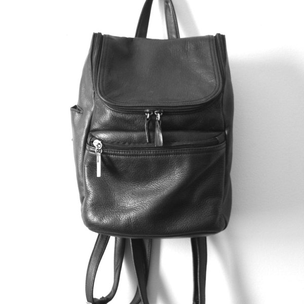 Vintage 90's Grunge Black Leather Backpack
