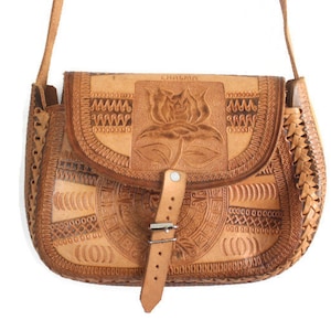 Vintage 70s Mexican Brown Leather Tooled Crossbody Purse