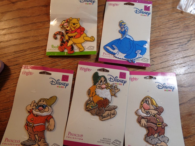 5 Walt Disney Iron on PatchesNew older stockSewing suppliesFree shipping