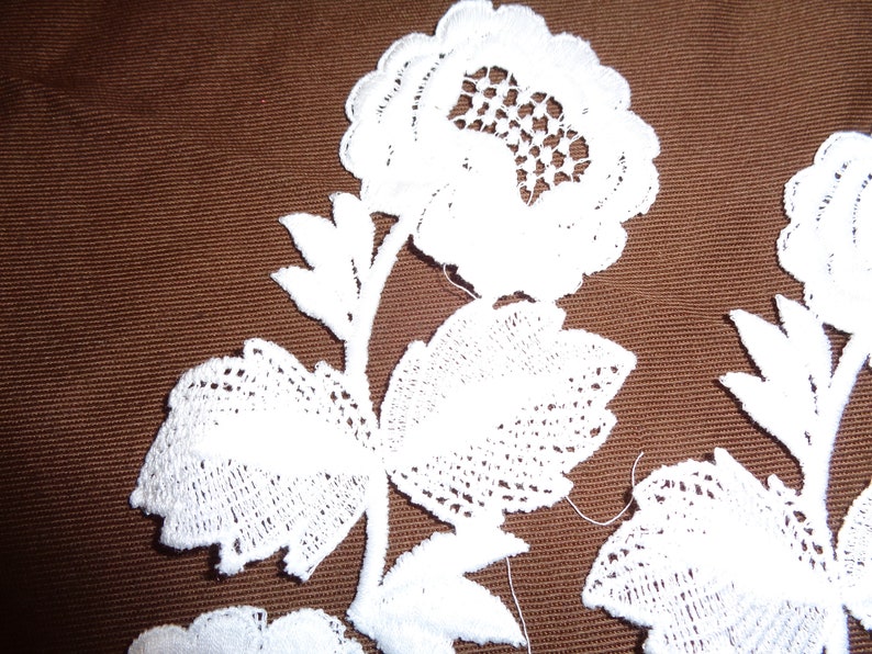 Group of 4 RoseFlower Lace AppliquesVintage 1970/'sSewing Supplies