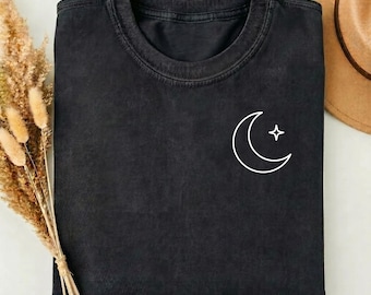 Minimalist Moon Shirt, Crescent Moon Graphic Tee, Celestial Pocket Design Shirt, Witchy Aesthetic Tee, Moon Lover Gift, Unisex Tee