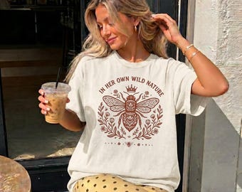Camiseta botánica de abeja, camiseta con estampado de naturaleza salvaje, top floral estilo cottagecore