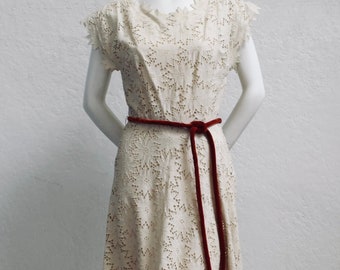 1940's Cream Cotton Eyelet Dress / Tea Length / Size: 26" Waist