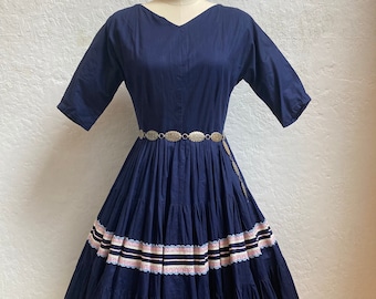 1950’s Fiesta Patio Dress in Navy Blue Cotton / Women's Size: 28" Waist