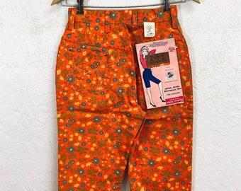 1960’s Dead Stock "Blue bell Maverick” Knee Pants / Bermuda Shorts  / Peddle-Pushers / Orange Floral Print Denim Cotton / Size: 25"