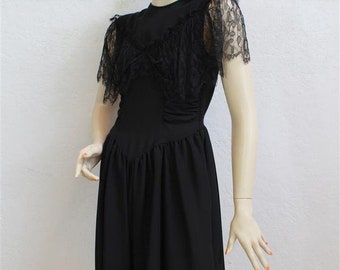 1940's Black Rayon Dress With Beautiful Black Lace Sleeves / 40's Short Sleeve Dress / Size: 26" Waist