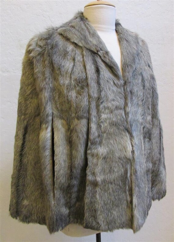 1940's "Eaton's Fur Salon" Light Grey Fur Cape / S