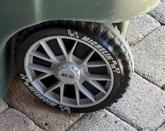 Osłony kół GT3RS do kosza na śmieci