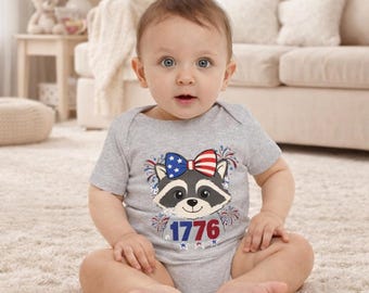 Patriottische wasbeer 1776 babyjersey uit één stuk | Rompertje Fourth of July