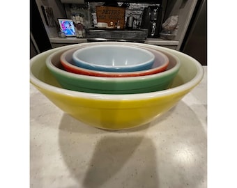 Vintage Pyrex Primary Colors Nesting Mixskålset 401 402 403 404 MCM Glas