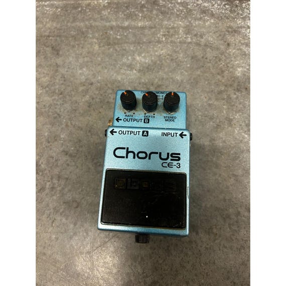 Vintage Boss CE-3 Chorus Guitar Effects Pedal Made in Japan Black Label WORKING