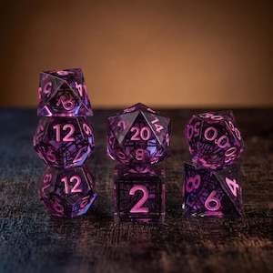 Spider Web Cage DND Dice Set, Purple Sharp Edge Resin Polyhedral Dice, Dark Warlock D20, Arcane TTRPG Gift for Dungeons and Dragons Fan
