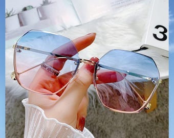 Vintage Y2K 2000s Round Small Frame Rimless Dark Tinted Burberry