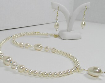 SWAROVSKI Pearl Necklace Set Crystals and Pearls!  Light Cream  Pear Pendant GOLD FILL Metals 18 inches