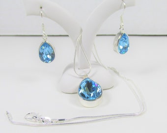 Blue SWAROVSKI Necklace SET Aquamarine Fancy Pear Pendant Fancy Pear Earrings Sterling Silver Earwire 18 inch Necklace