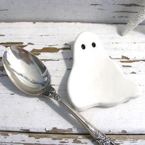 Ghost spoonrest white ring dish Halloween pottery