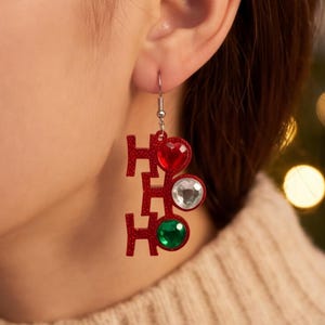 Jul HOHO örhängen, akrylörhängen med högtidsdekorationer, rödgröna glitterbokstäverörhängen, festliga smycken för kvinnor