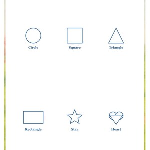 Op de afbeelding: Een wit werkblad met de titel Shapes en een regel voor een naam. Het bevat zes blauwe omtrekfiguren: een cirkel, vierkant, driehoek, rechthoek, ster en hart, elk met de naam eronder gedrukt. De tekst onderaan luidt Lantern Path Books.