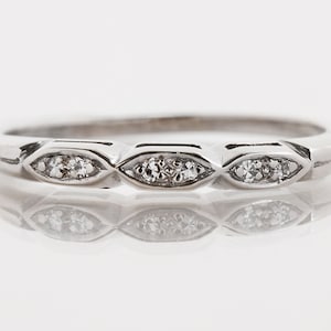 Vintage Wedding Band - Vintage 14k White Gold Diamond Wedding Band