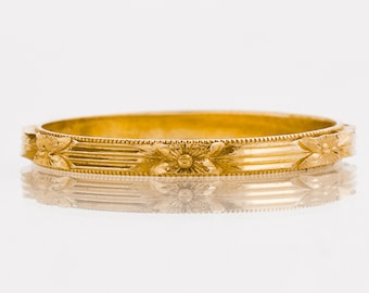 Antique 14k Yellow Gold Etched Wedding Band - Size 6.5