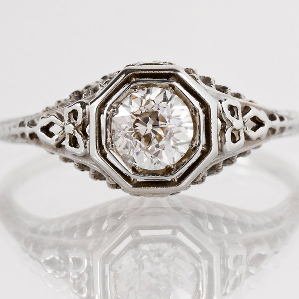 Antique Edwardian 18k White Gold Filigree Diamond Engagement Ring