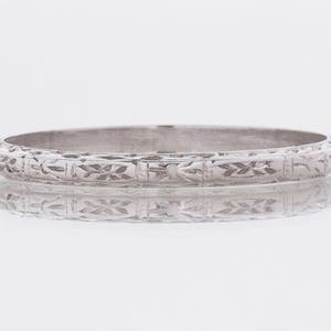 Antique Wedding Band - Antique Platinum Engraved Wedding Band