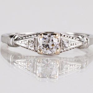 Antique Engagement Ring - Antique 1930s Platinum Diamond Engagement Ring