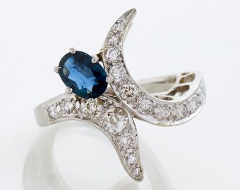 Vintage Ring - Vintage 1960's Platinum Blue Sapphire & Diamond Ring