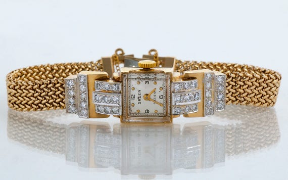 Vintage Watch - Vintage Ladies 1940 display picture 1