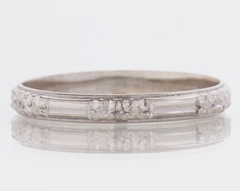 Antique 14k White Gold Wedding Band - Engraved Floral Ring