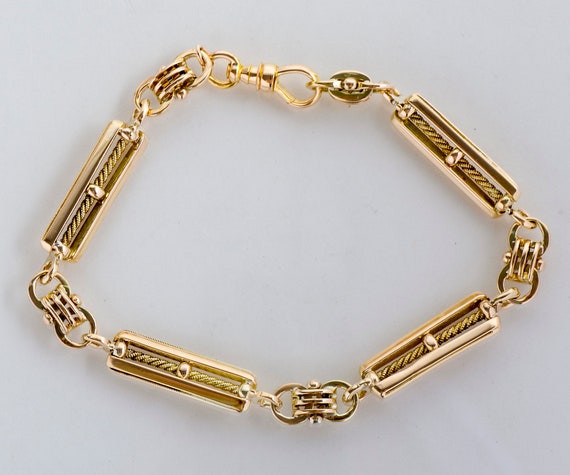 Antique gold link bracelet deals